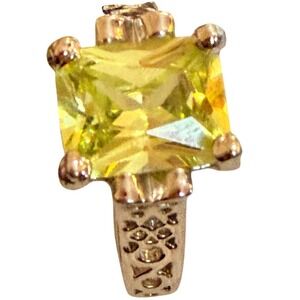 Vintage Sterling Silver Emerald Cut Lady's Lia Sophia "Appletini Peridot" Size 8